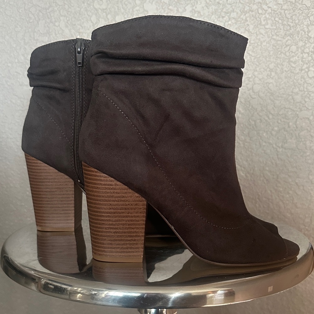 Indigo Dark Gray Ankle Booties